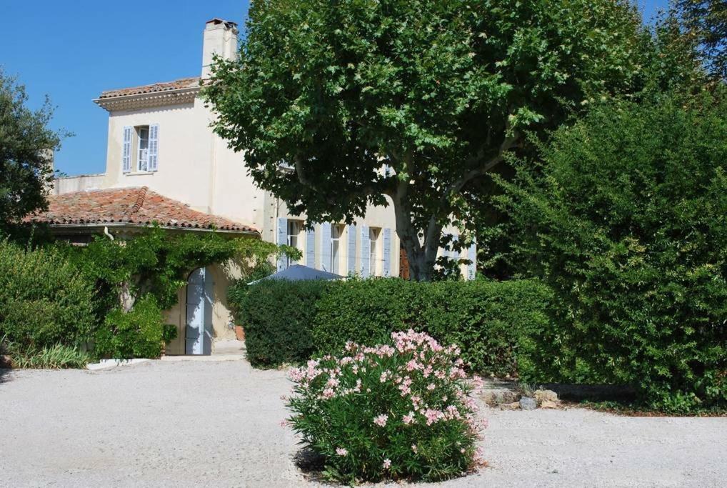 Bastide En Provence Apartment *